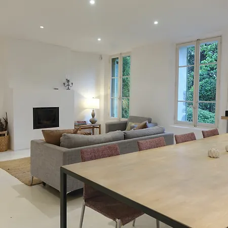 ヴィラ Fashionable House Flat With Garden *